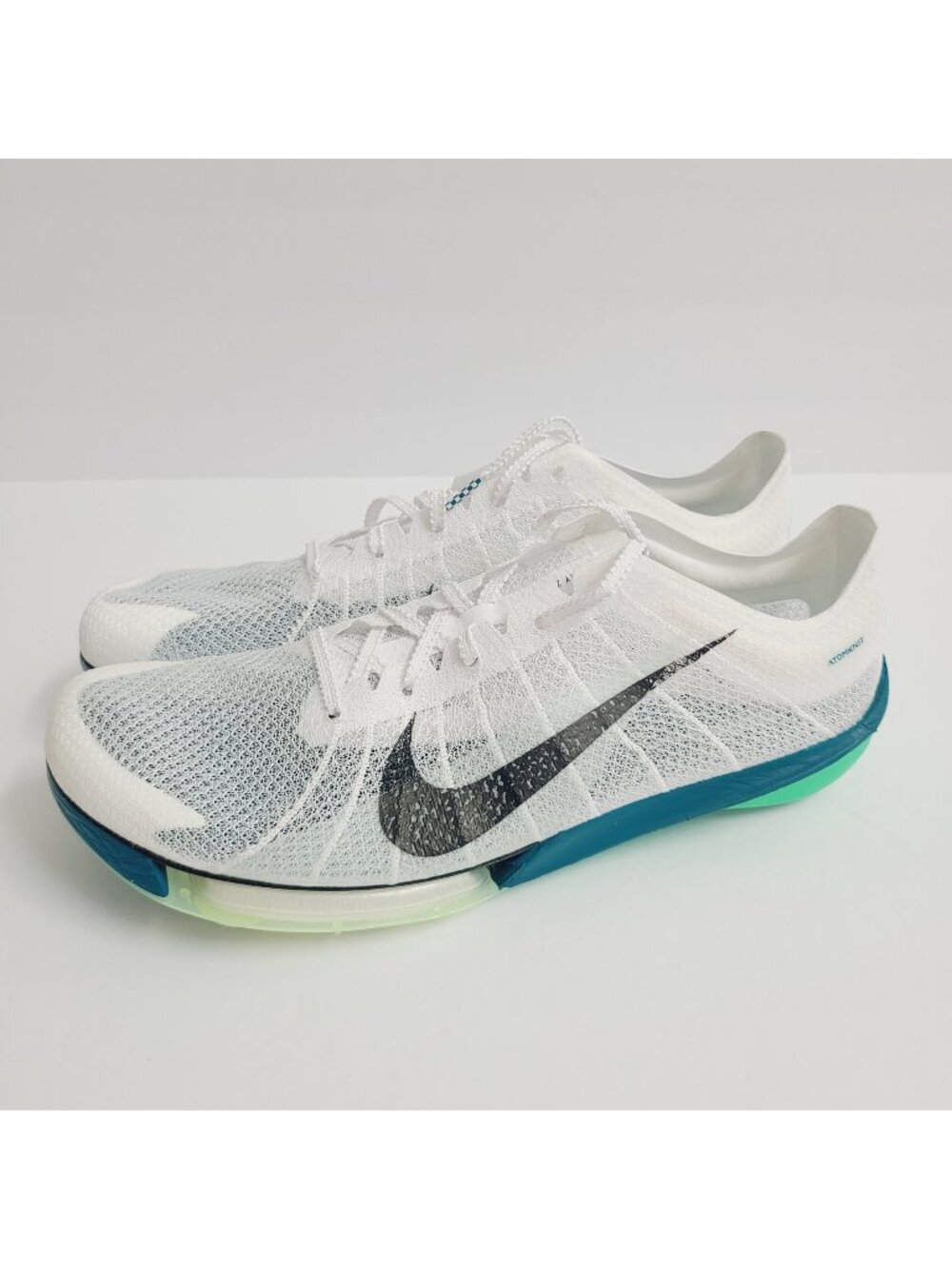 NEW Nike ZoomX Victory 2 Track & Field Shoes NO SPIKES FD8411-100 Size 8.5 White